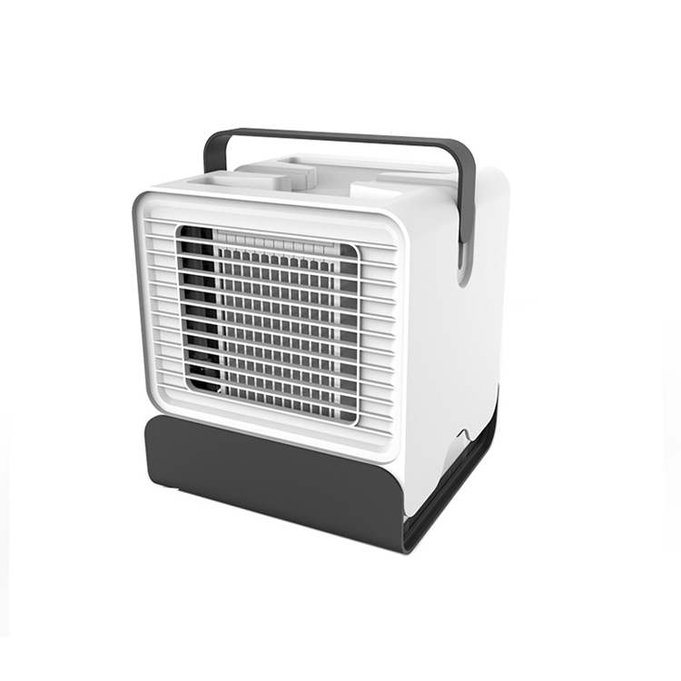 Mini ventilator portabil cu evaporare personală